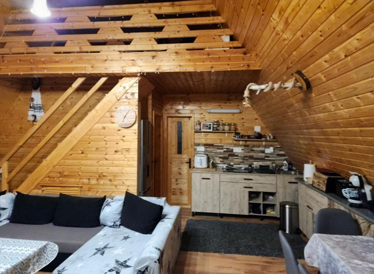 Cabana Lupul Din Apuseni Matisesti Zewnętrze zdjęcie